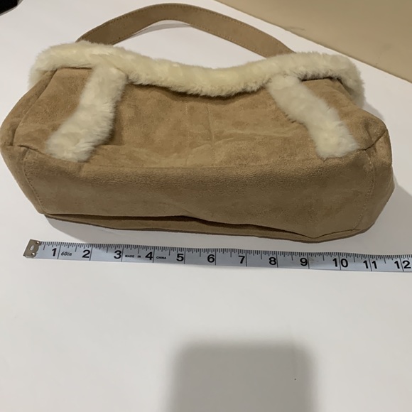 Faux Suede / Faux Fur bag - Picture 9 of 11